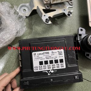 Hộp điện thân xe Fadil 13532705