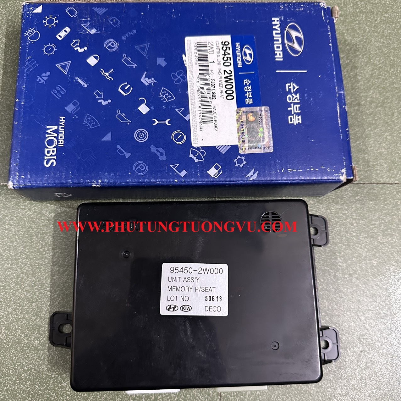 Hộp nhớ ghế Santafe 954502W000 Hộp nhớ ghế Santafe 954502W000