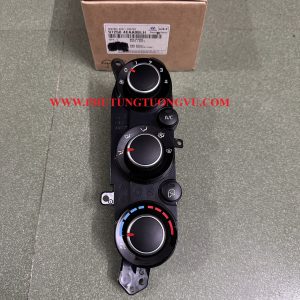 Bảng điều khiển điều hòa Kia K200 K250